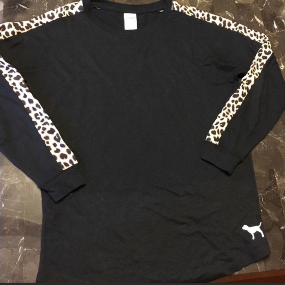 Vs PINK long sleeve tee